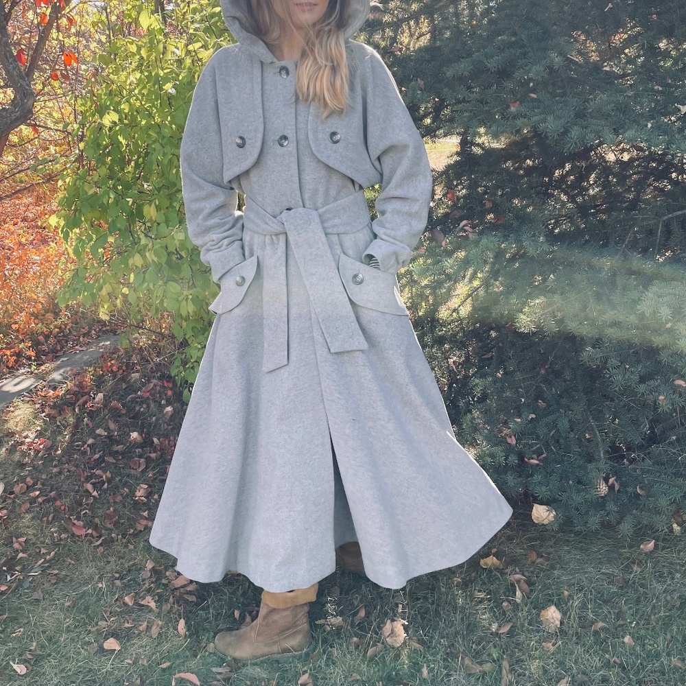 Virgin wool cashmere coat